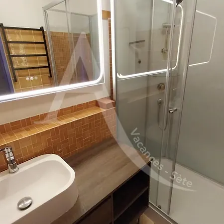 Confortable T2 En Front De Mer, Parking, Wi-fi Апартаменты Сет